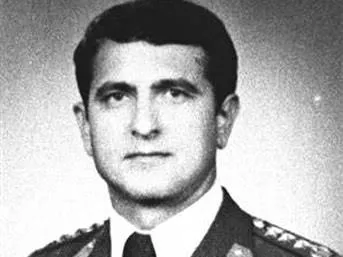 Atilla Altıkat