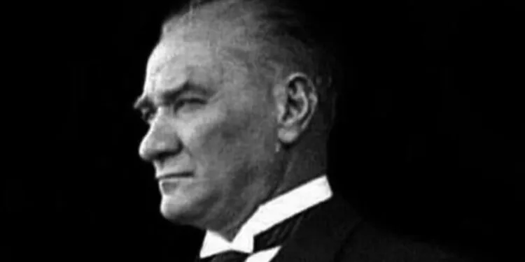 "Ne Mutlu Türk'üm Diyene!" Sözünün Sır Perdesi