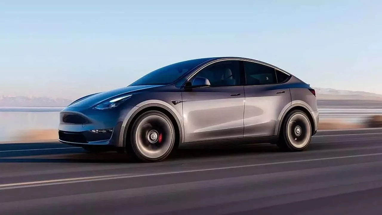 Tesla'nın Araç Geri Çağırma Süreci: Geleceğin Teknolojisi mi?