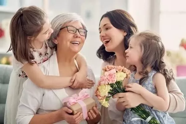 Anneler Günü