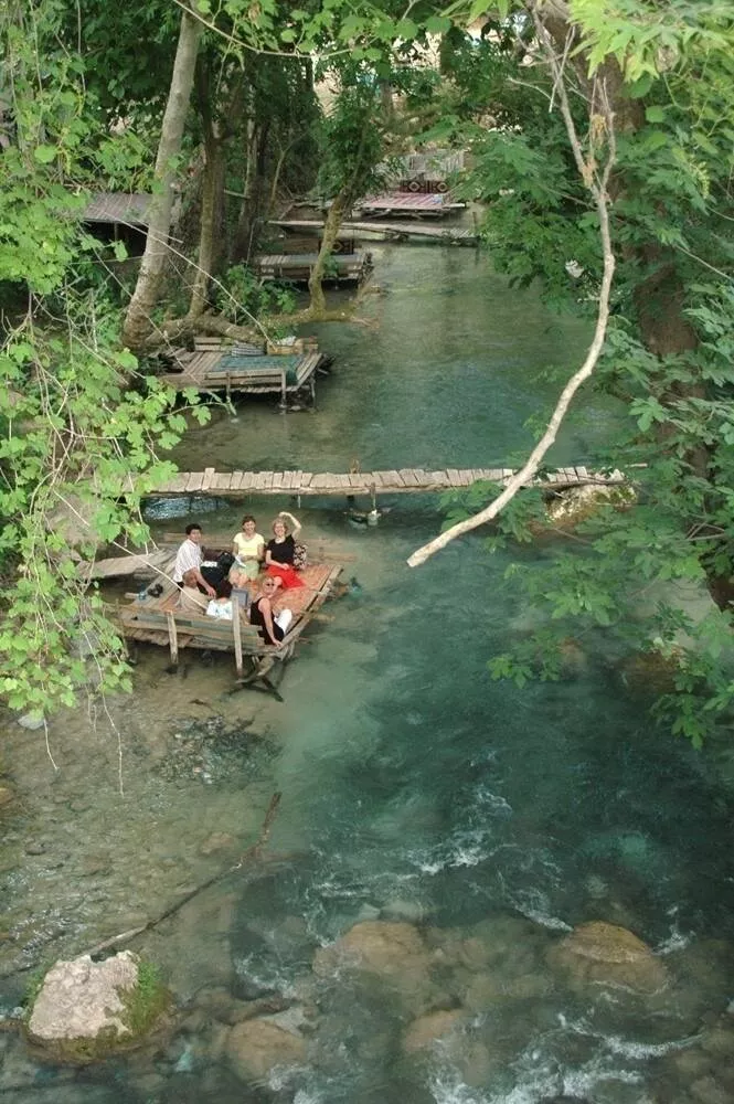 Ünlü Kayacı vadisi.