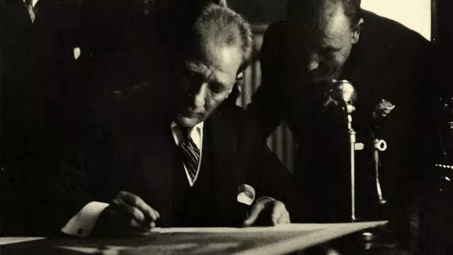 Atatürk’ün İmzasındaki Tarihsel Yanlışlık: Kamuoyu ve Kurumların Düzeltme Çabaları
